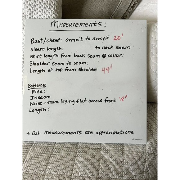 City Chic Floral Dress XS Size 14 Satin Black White Fit and Flare Pockets Party - Picture 8 of 8